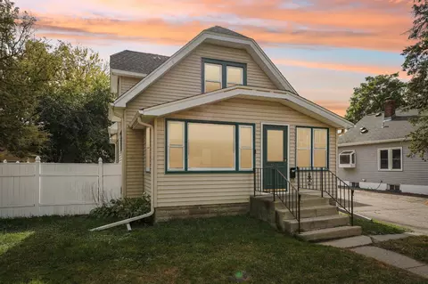 3815 E 54th St, Minneapolis, MN 55417