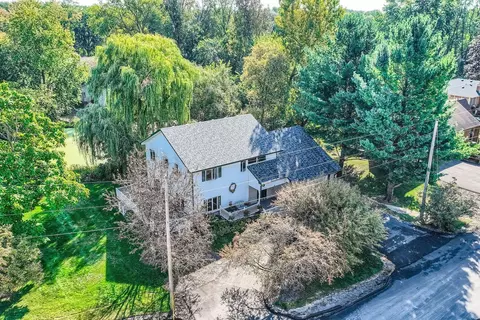 4910 Larson Rd, Shoreview, MN 55126