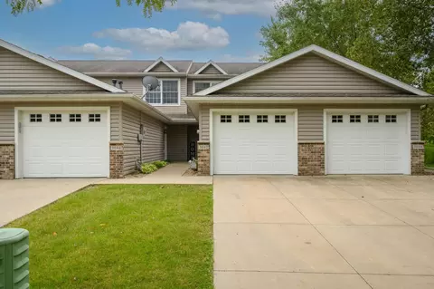 3042 River Falls Rd NW, Rochester, MN 55901