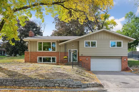 6416 Parnell Ave, Edina, MN 55435