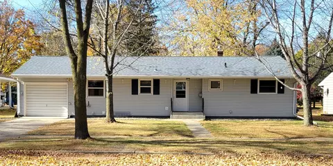 719 S 12th St, Montevideo, MN 56265