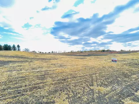 9 16th St, Windom, MN 56101 photo 5