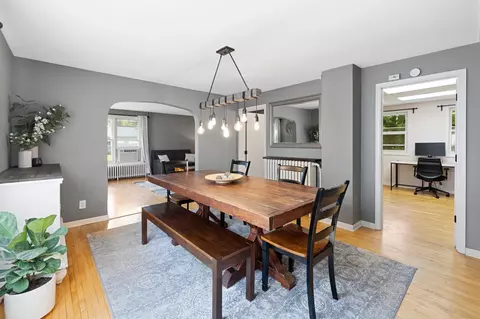 1700 Clarence St, Maplewood, MN 55109