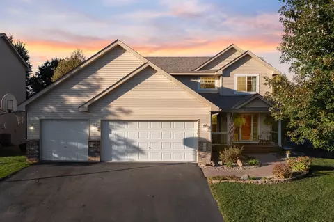 1902 13th St NW, Faribault, MN 55021