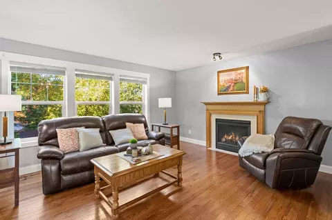 1902 13th St NW, Faribault, MN 55021 photo 4