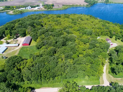 Nnnn 350th Avenue, Farwell, MN 56327