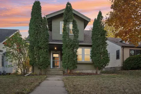 1528 Canfield Ave, Saint Paul, MN 55108