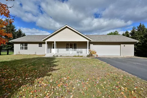 w7234 Wilbur Drive, Spooner, WI 54801