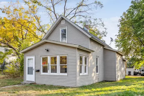 3022 Vincent Ave N, Minneapolis, MN 55411