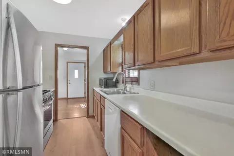 2147 Jessamine Ave E, Saint Paul, MN 55119 photo 14