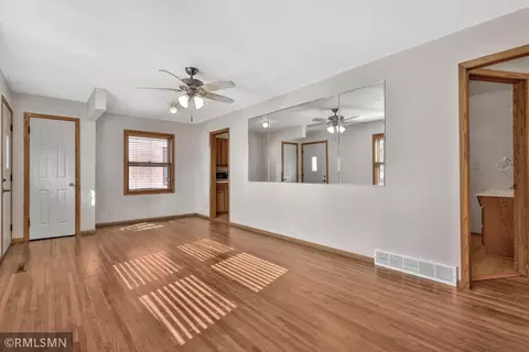 2147 Jessamine Ave E, Saint Paul, MN 55119 photo 10