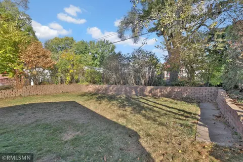2147 Jessamine Ave E, Saint Paul, MN 55119 photo 46