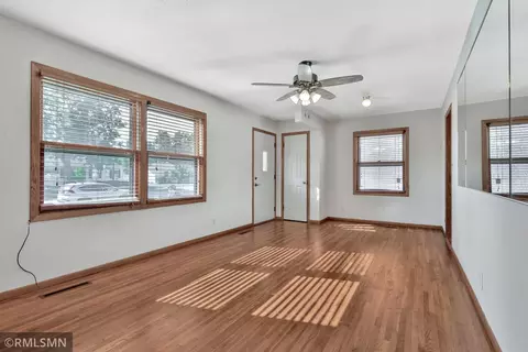 2147 Jessamine Ave E, Saint Paul, MN 55119 photo 9