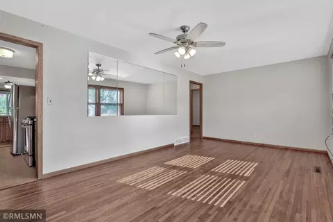 2147 Jessamine Ave E, Saint Paul, MN 55119 photo 11
