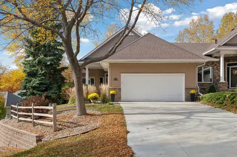 6066 Clarion Cir, Hopkins, MN 55343