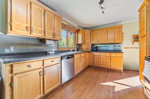 4860 Ugstad Rd, Duluth, MN 55811 photo 5