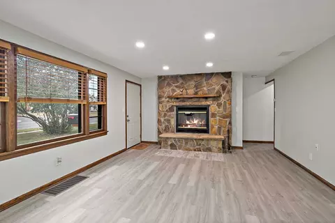 1350 9th Ave N, Saint Cloud, MN 56303 photo 4