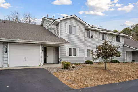 6264 Magda Dr #A, Maple Grove, MN 55369