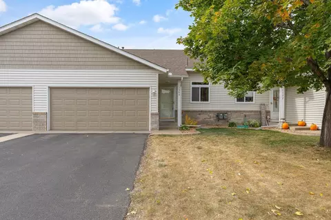 1540 Chartreux Ave, Shakopee, MN 55379