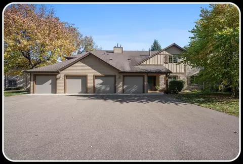 188 Galtier Pl, Shoreview, MN 55126