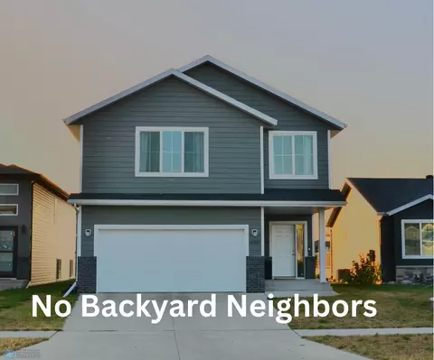 6789 17th St S, Fargo, ND 58104