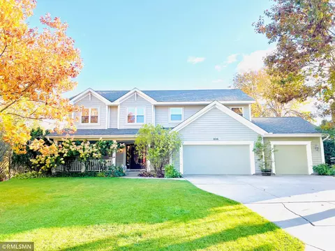 806 Eastridge Dr, Northfield, MN 55057