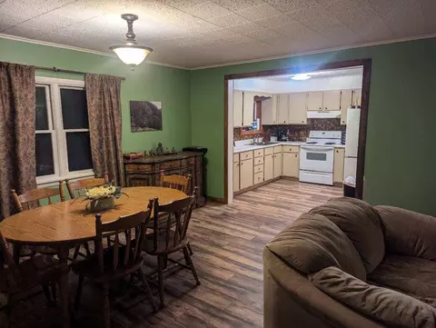 768 Us Highway 63, Clayton, WI 54004