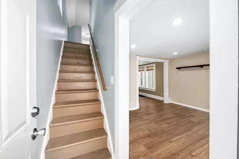 624 E 7th St, Duluth, MN 55805 photo 2