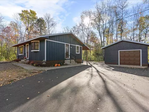 6663 Clearwater Rd, Baxter, MN 56425