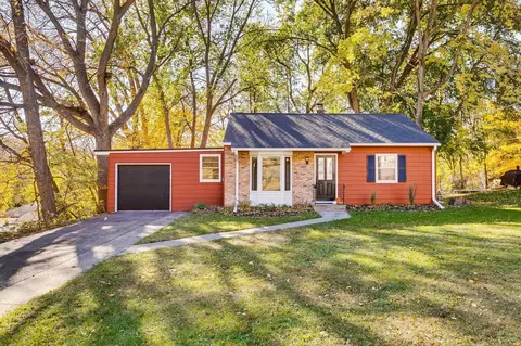 401 Grace St, Red Wing, MN 55066