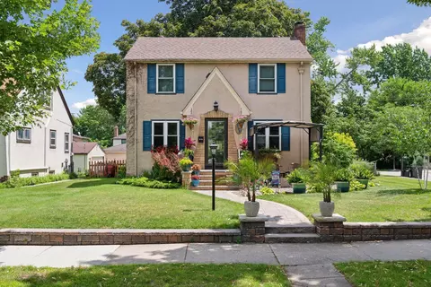 5149 35th Ave S, Minneapolis, MN 55417