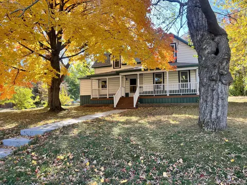 522 8th Ave E, Alexandria, MN 56308
