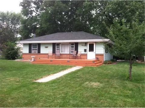 8200 16th Ave S, Bloomington, MN 55425
