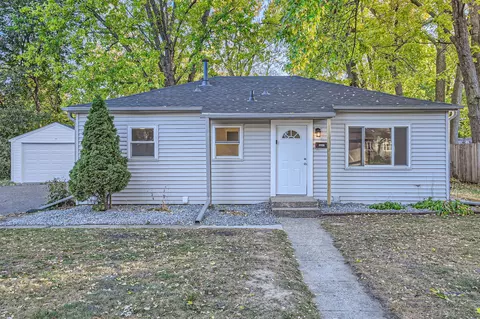 5847 Quebec Ave N, Crystal, MN 55428