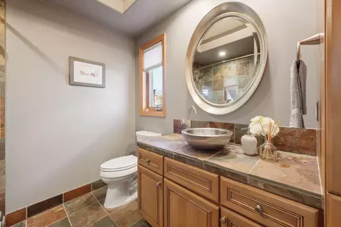 5580 Maple Heights Rd, Excelsior, MN 55331 photo 18
