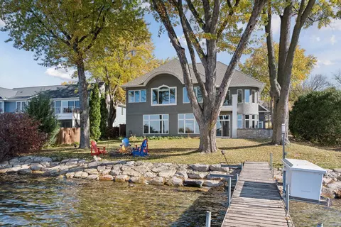 5580 Maple Heights Rd, Greenwood, MN 55331