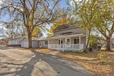 604 Hamilton St S, Waterville, MN 56096
