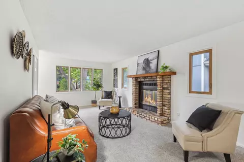2013 Louisiana Ave S, Saint Louis Park, MN 55426