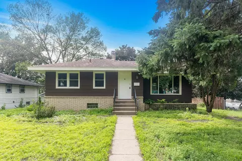 4952 4th St NE, Columbia Heights, MN 55421