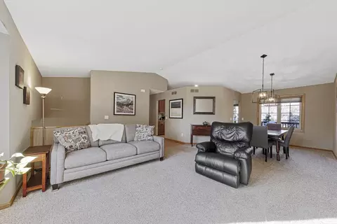 15421 Darling Path, Rosemount, MN 55068 photo 6