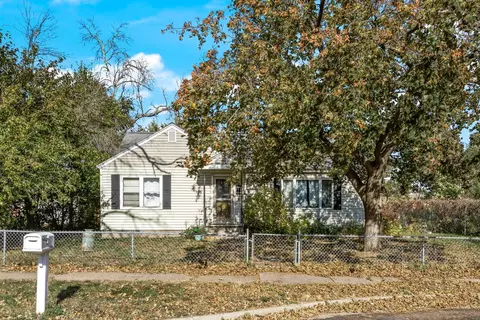 2014 Hogeboom Ave, Eau Claire, WI 54701