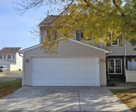 1205 Primrose Ln, Waconia, MN 55387