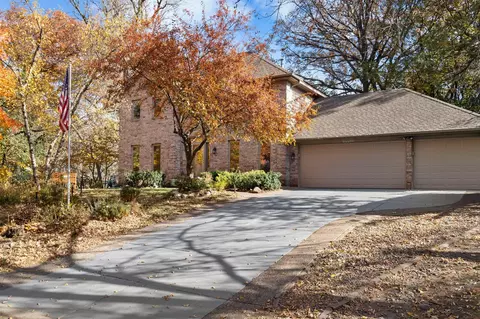 17711 Creek Ridge Pass, Minnetonka, MN 55345