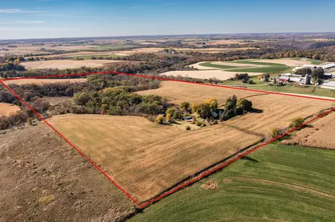 13571 Rolling Hills Rd, Caledonia, MN 55921