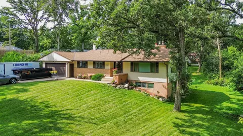 5223 Rogers Dr, Hopkins, MN 55343