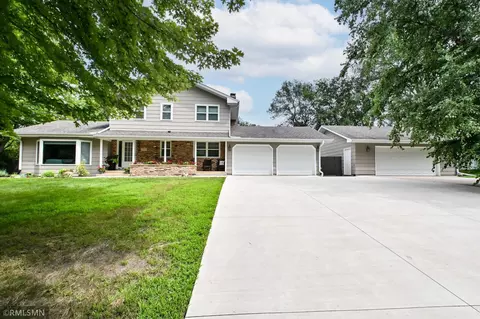 5951 Gatewood Cir, Minnetonka, MN 55345
