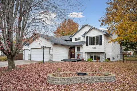 13427 Riverview Dr NW, Elk River, MN 55330