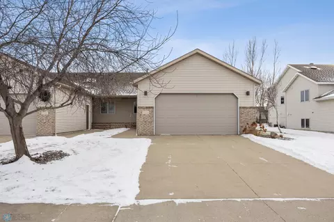 3304 23rd Ave S, Fargo, ND 58103