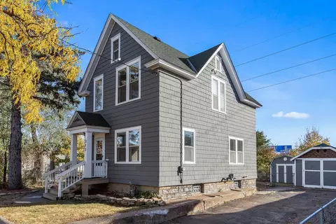 212 Acker St E, Saint Paul, MN 55117