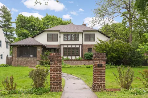 1773 Summit Ave, Saint Paul, MN 55105